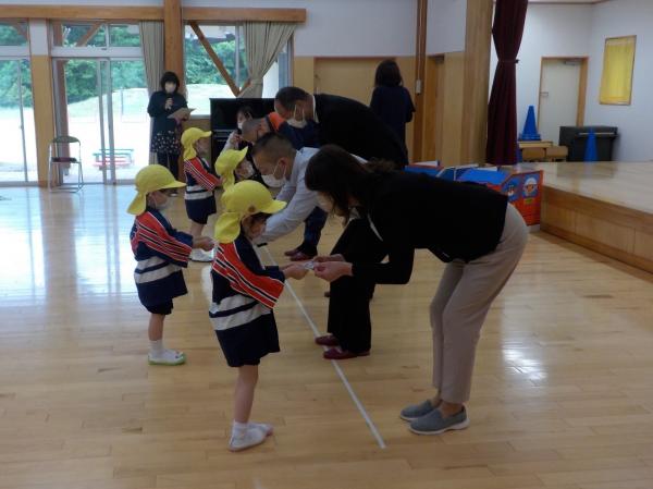 幼年消防表郷幼稚園(1)