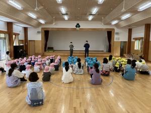 表郷幼稚園　花火１